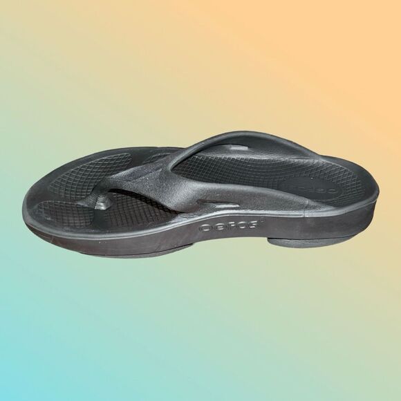 Adult Oofos OOriginal Black Recovery Sandals Size M 4 W 6 - Picture 3 of 6